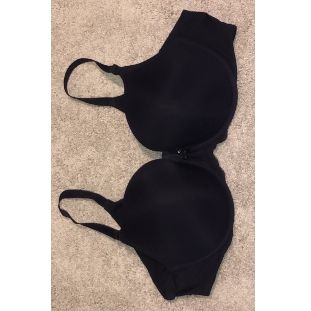 Torrid 360 smoothing push up tshirt bra